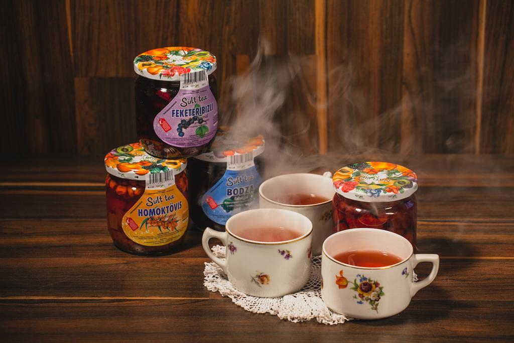 Bánk Tengerszem Panzio Bed & Breakfast エクステリア 写真