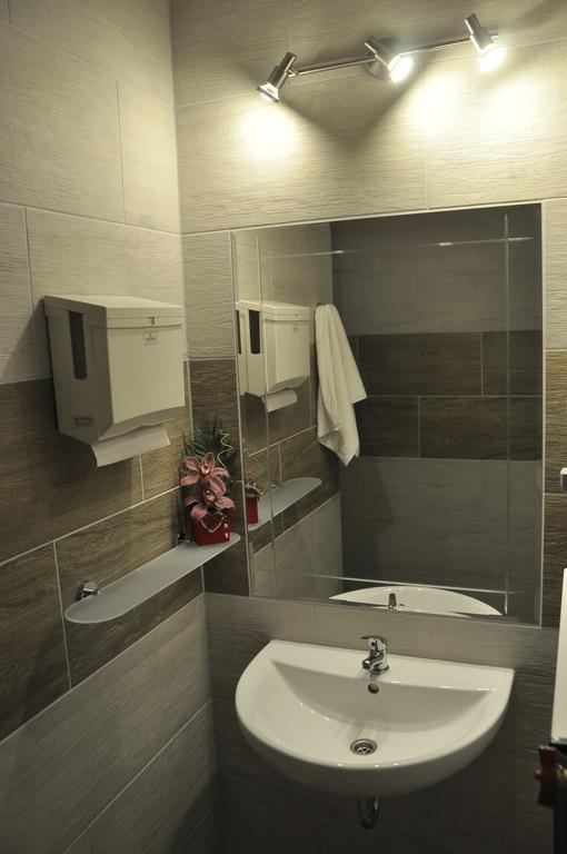 Bánk Tengerszem Panzio Bed & Breakfast エクステリア 写真